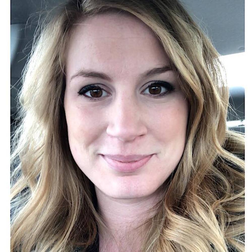 Meet your Posher, Jolie